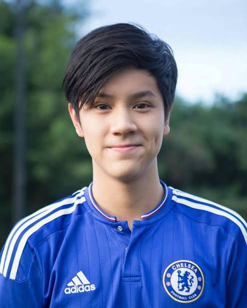 < 𝐀 𝐭𝐡𝐫𝐞𝐚𝐝 𝐨𝐟 𝐍𝐚𝐧𝐨𝐧 𝐚𝐧𝐝 𝐂𝐡𝐢𝐦𝐨𝐧 𝐛𝐮𝐭 𝐭𝐡𝐞𝐲 𝐠𝐞𝐭 𝐨𝐥𝐝𝐞𝐫 𝐚𝐬 𝐲𝐨𝐮 𝐬𝐜𝐫𝐨𝐥𝐥 𝐝𝐨𝐰𝐧 >