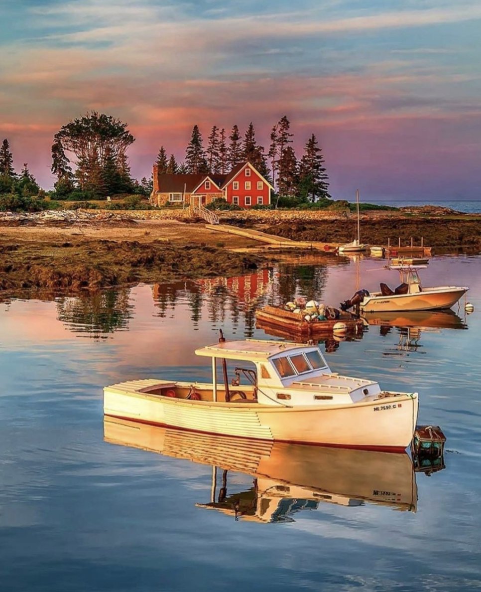 Maines_Best's tweet image. Love the colors in this shot! 😍 What’s your favorite part of the Maine coast? (📸 by IG user: ryanzipp)