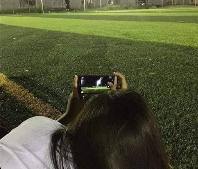 Se sua mina tira foto sua na pelada mesmo vc sendo ruim pra porra, valorize ela.