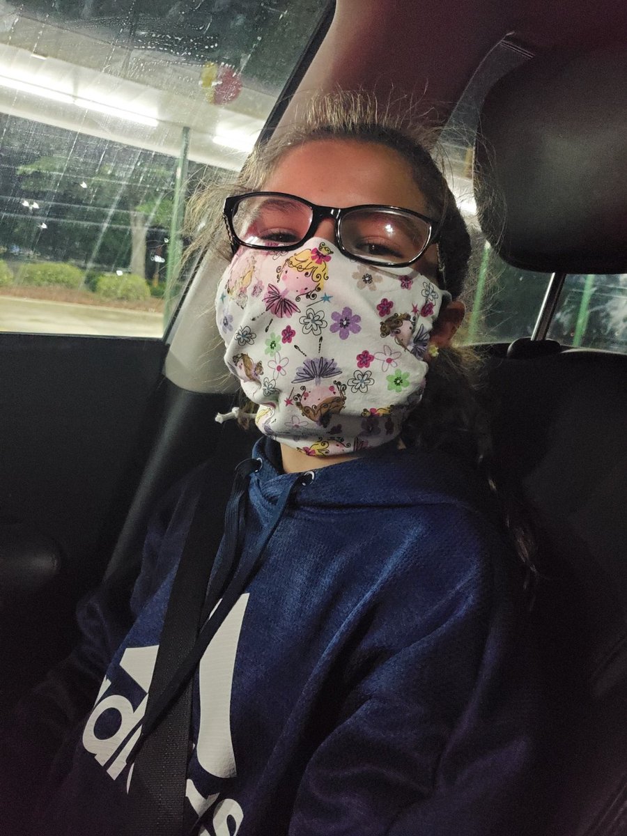 Here I am...Taking pictures of my daughter in her new  @LadyRed_6 mask.  @BadassBowden kept me safe on all those cross-country trips! Sadly the snaps broke again and I haven't fixed them again yet :( This is my "mask pinching my nose" pic to express my thanks though!!