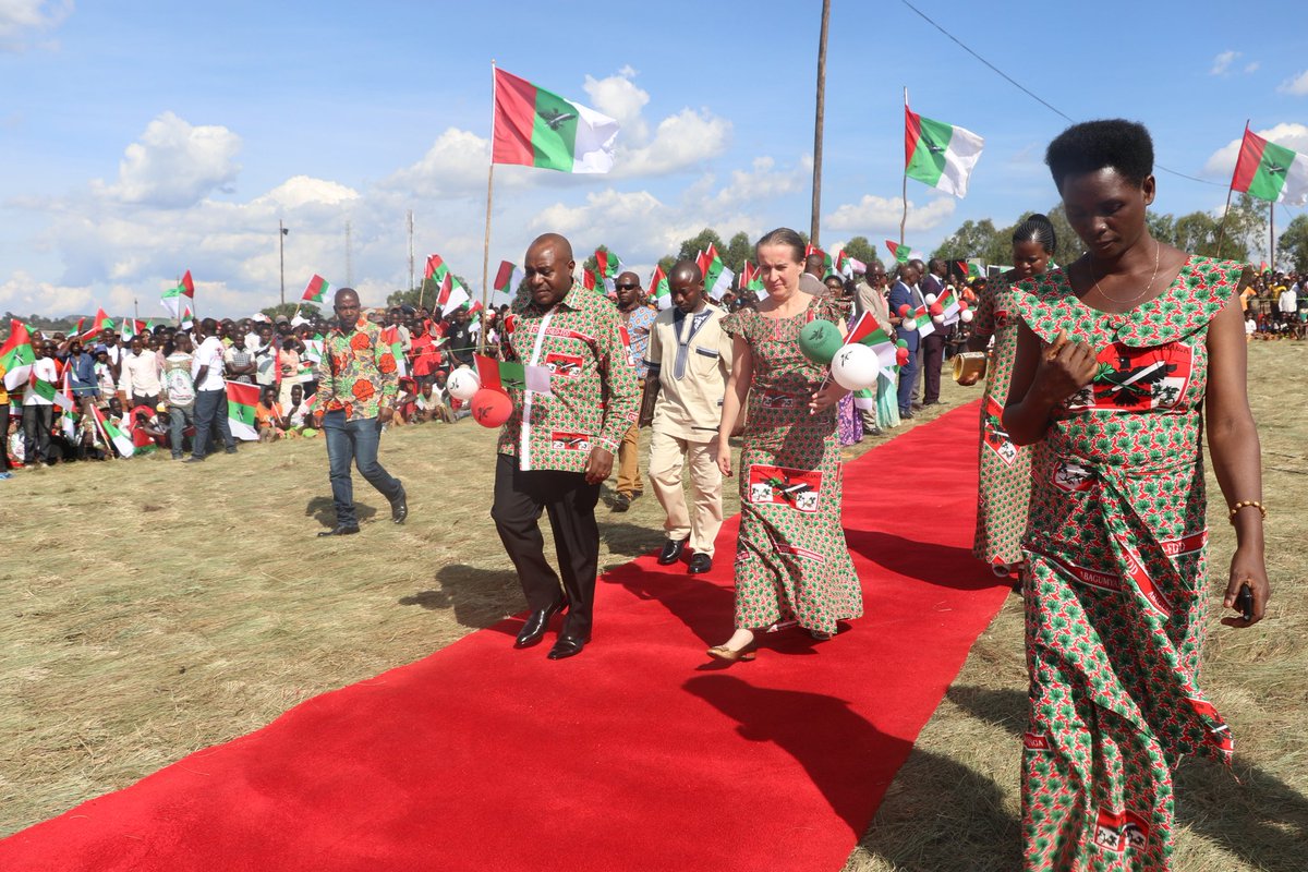 Divine-Claudine ININAHAZWE (DC) tweet media