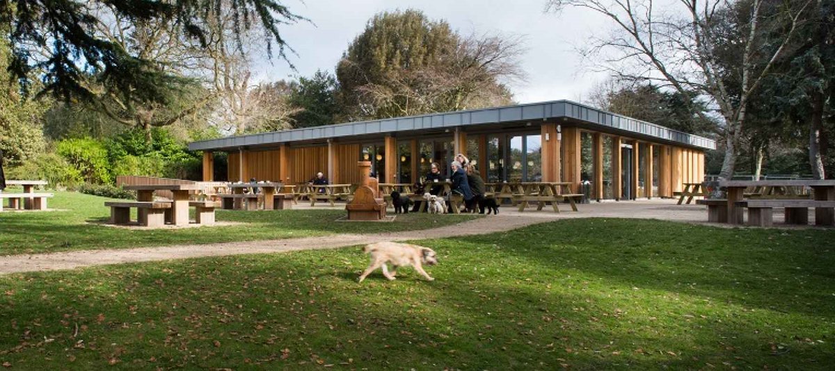 Gunnersbury Park is currently closed following a fire at the cafe. Thankfully no one was hurt but there has been major damage to the building.

The park is expected to remain closed for 48 hours while police and fire crews make the site safe and investigate the cause.