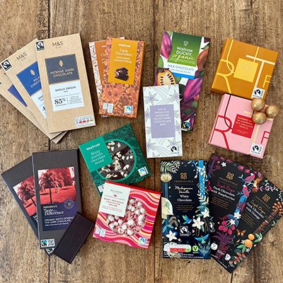 COMPETITION! Next time you stop by the chocolate aisle, look for the #Fairtrade Mark so that cocoa farmers can get a fairer deal. 🍫 #FairtradeFriday

Follow &amp; RT to #win a selection of chocolate from our retailer partners. 
⠀
UK only, 16+. T&amp;Cs: bit.ly/FairtradeFriday