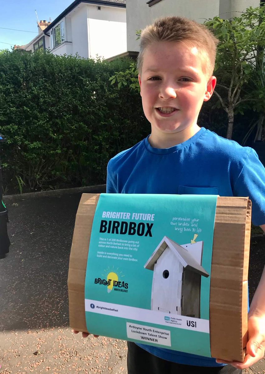 ayebelfast's tweet photo. Congrats to all our very talented contestants in the #AYE #lockdowntalent show. We've started to deliver your prizes. Thanks for the hard work and support from all involved. Thanks @NewLodgeArts and @UrbanScaleInt
for bird boxes & art packs #NorthBelfast #YoungPeopleAreAmazing https://t.co/RJGKMOvlHR