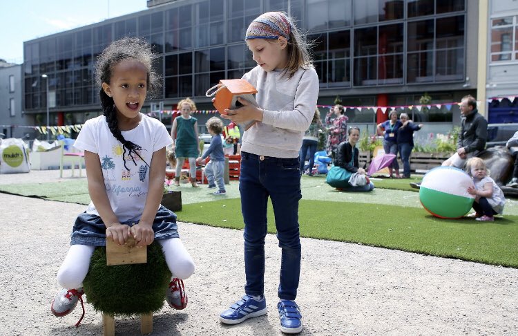#popuppark june bank holiday in wolfetone sq #dublin1 3 years ago. #reimaginecities Temporary measures do not have to be costly. Thepark was full of locals meeting playing and lingering. Temp planting &amp; seating changed the space instantly to make it accessible #PlayApartTogether
