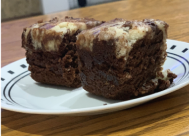 Mandeep09294355's tweet photo. #FVHype Don you know that you can order Delicious Chocolate Cake in pieces as well #ABTPod2! Hurry up order a piece of cake for your kid #ABTatUFV !

Image by Mandeep Grewal; used with permission under Creative Commons (commercial use allowed); May 2020 https://t.co/60ORFfb3KG