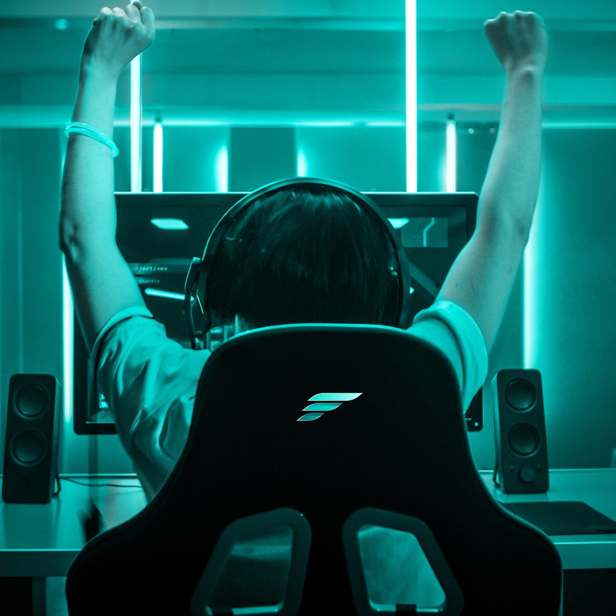 fuzedrive's tweet photo. More Gaming, Faster.

Learn more at https://t.co/hALgbB1JbX

#fuzedrive #enmotus #nextgenSSD #machineintelligence #pcgaming #gamingpc https://t.co/csPfeEJlV1