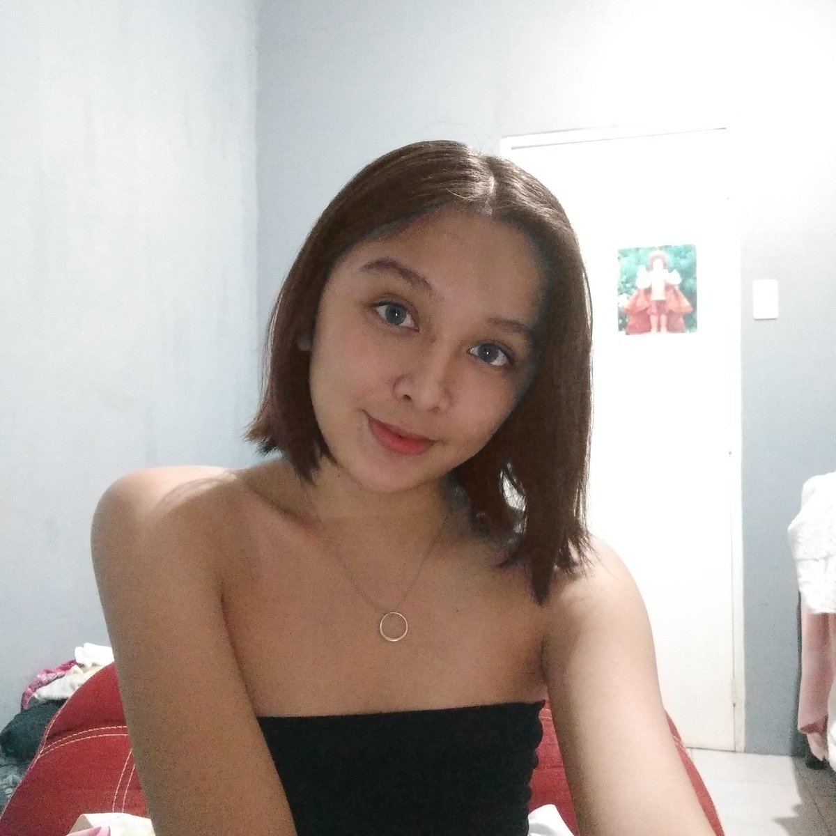 _sawanicaaa's tweet photo. Edit muna yung buhok mukhang bagay naman HAHAHAHA https://t.co/ee1WVPhlNd