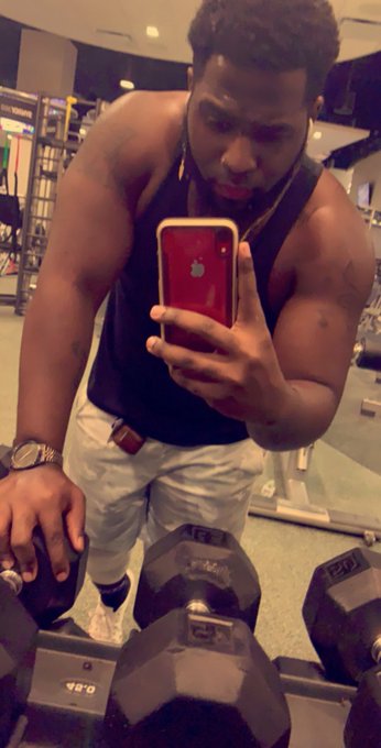 Do y&rsquo;all even like niggas like my size anymore ???? https://t.co/AYjNJbYDrJ<a href="/tag/newprofilepic"class="tags"><span>#newprofilepic</span></a>