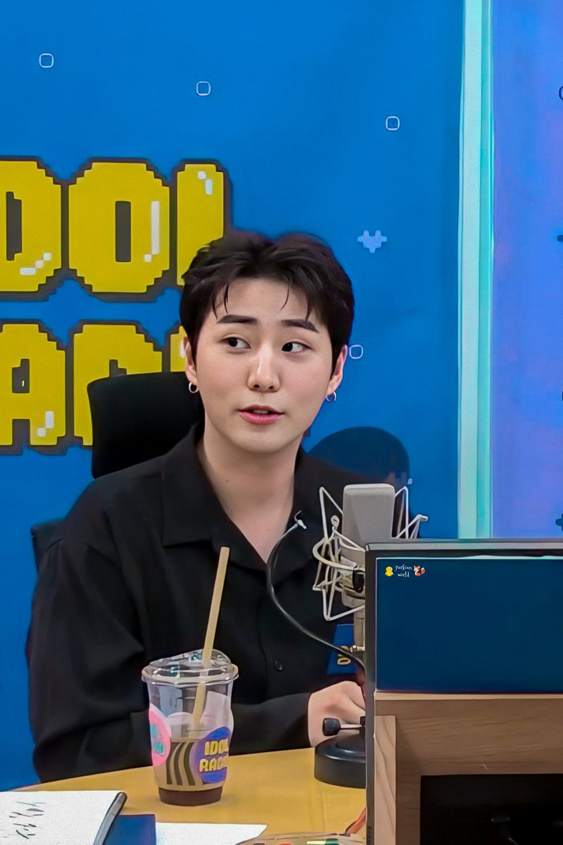  [THREAD] Idol Radio 200528KITTY IN BLACK #DAY6    #YoungK  #데이식스    #영현