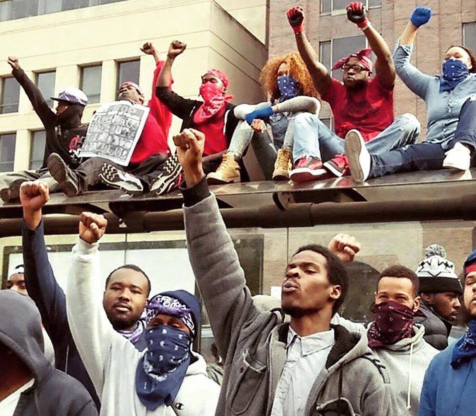 SirAfronomical's tweet photo. Bring this mentality back. Before it lasted for a moment, now we need it to last a lifetime.

#GangUnity https://t.co/M1VcrJtIfR