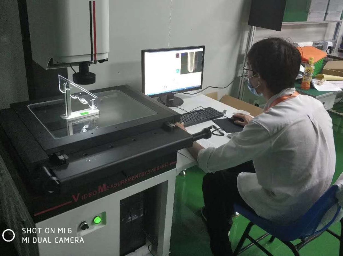 JackChenSobek's tweet image. 3 sets video measuring machine arrive customer factory 
E300 manual (300*200*200mm)
E400 manual (400*300*200mm)
AF500-CNC (500*400*180mm)
after insallation and training , customer engineer grasp very well to operate these machine .#SOBEKK #VideoMeasuringMachine #Manual #Automatic