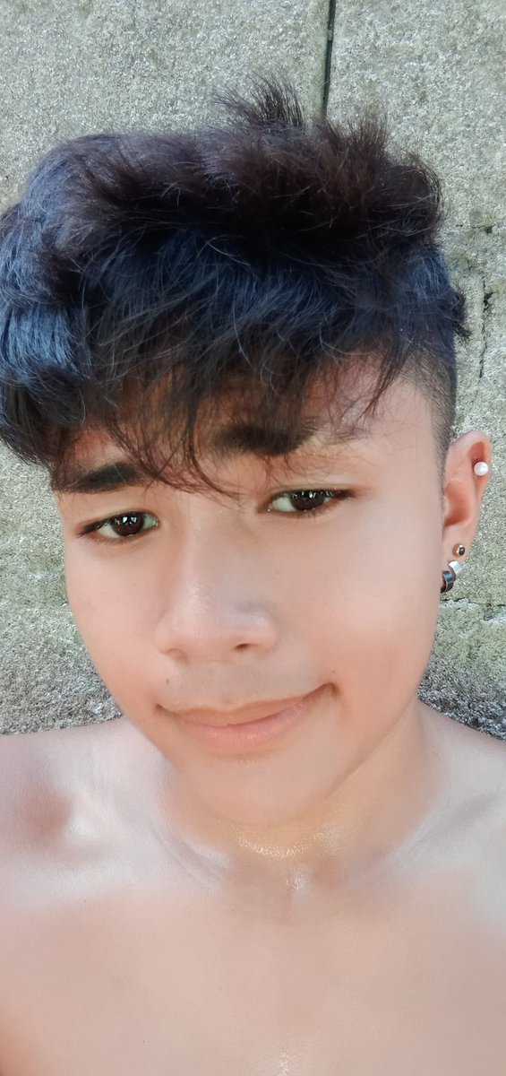VincentMacaben5's tweet photo. Post ko Lang dito💘💘💖💖 https://t.co/C88gJhCkxF