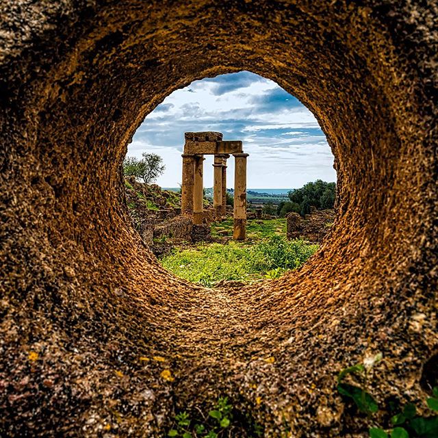 VisitSicilyOP's tweet photo. Have a great day Folks! Have you ever been here?

📷@esimonaro

#Agrigento #visitsicilyinfo #viaggioinisicilia #viaggioinitalia #estateitaliana #summer2020 https://t.co/Y38RnpXIXx