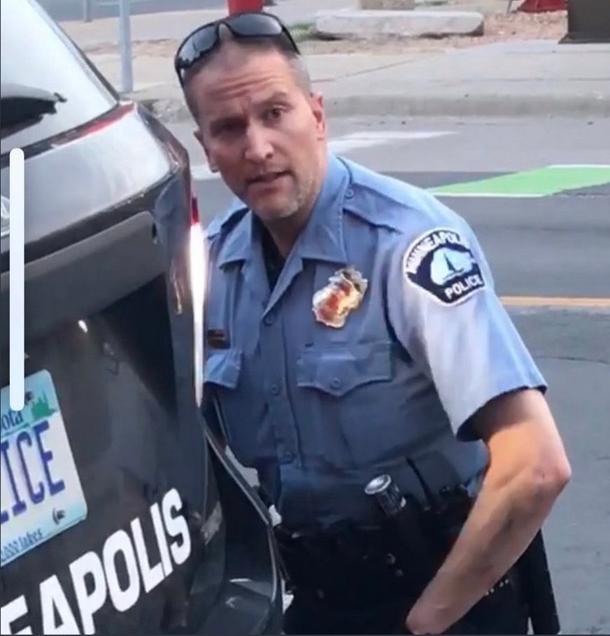 Tryjan__'s tweet image. he needs to be killed