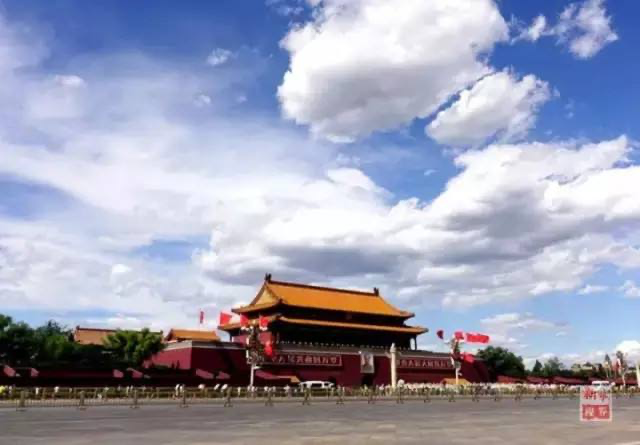 InfoChina12's tweet photo. السماء صافية والغيوم واضحه في مدينة بكين بتاريخ اليوم
#Beijing #InstaBeijing #Beijinger #TimeOutBeijing #ThatsBeijing #VisitBeijing #BeijingCN #BeijingLife https://t.co/iY9Z6EblwC