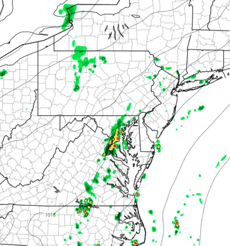 UPDATE 3:00 am: the latest run of the HRRR model shows the area of storms moving northeast and impacting areas along and just east of I-95 at 6 am (time shown in pic below). There may be some thunder, but I don’t expect these to be severe  #mdwx  #dcwx  #vawx