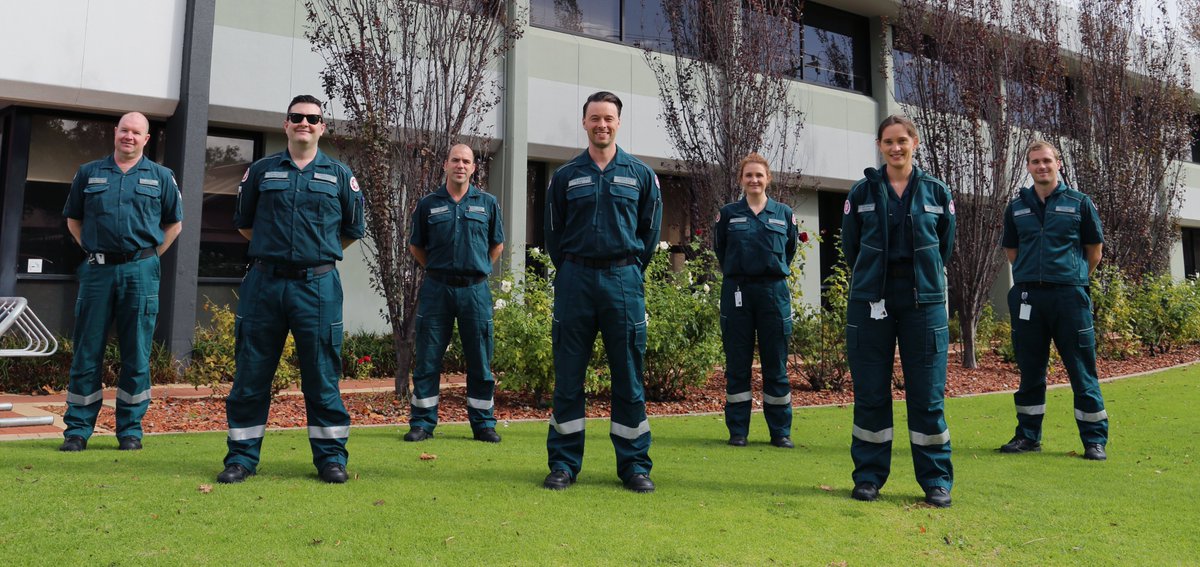 These Direct Entry Paramedics have made it through our College of Pre-Hospital Care induction program and are now ready to help the community as on-road officers! We're grateful they made to the move to Perth and we're lucky to have them. Welcome to green dream team! 💚🚑