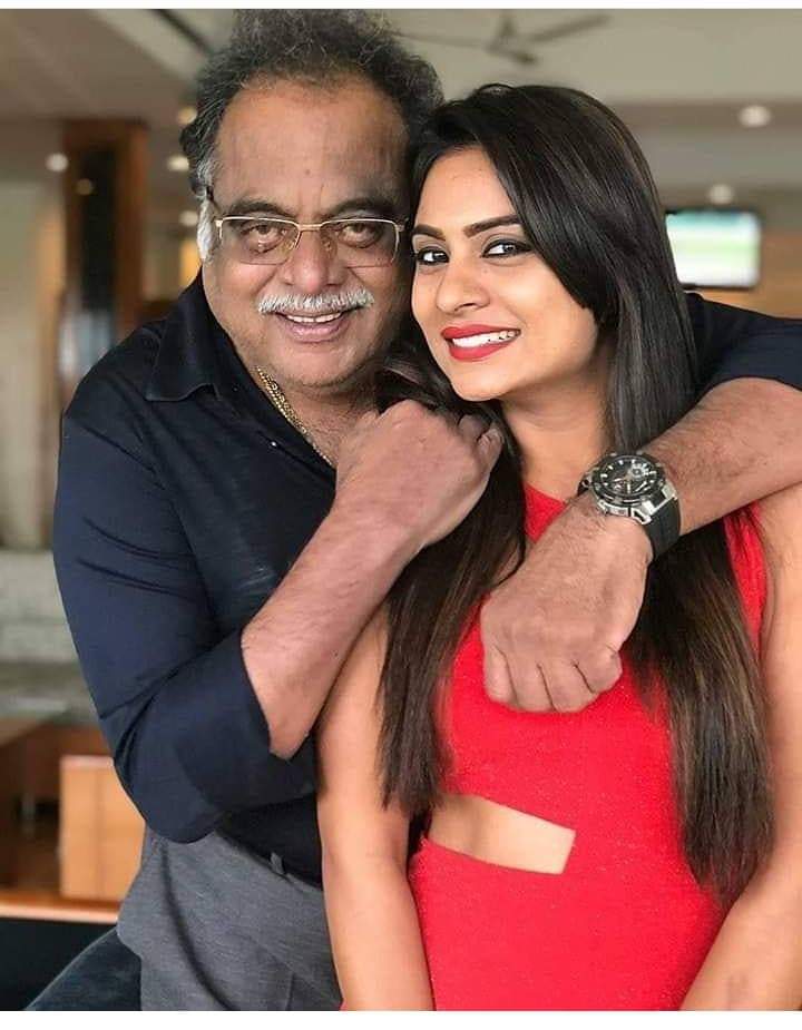 Deepikadas tweet media