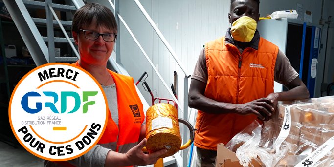 Grâce au soutien de <a href="/GRDF/">GRDF</a> et à l'achat auprès de producteur locaux <a href="/AOPlaitieres/">AOP laitières_CNAOL</a>, les premiers fromages 🧀 sont arrivés dans les <a href="/BanquesAlim/">Banques Alimentaires</a>. Un grand merci pour ce #don organisé avec la <a href="/FNSEA/">La FNSEA</a> et <a href="/SOLAAL_/">SOLAAL</a> 🙌
#TousSolidaires #solidarite <a href="/SauvageEdouard/">Edouard Sauvage</a> @WLGaz