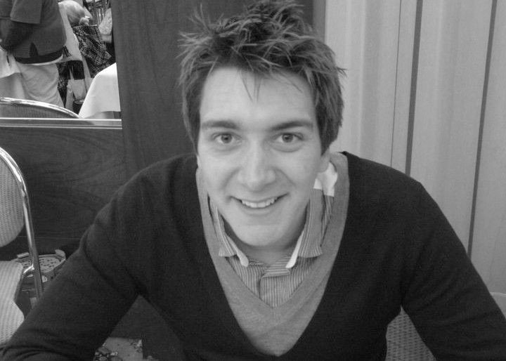 〔 a thread of -ˏˋoliver phelps & james phelpsˊˎ- but they get babier as you keep scrolling down 〕