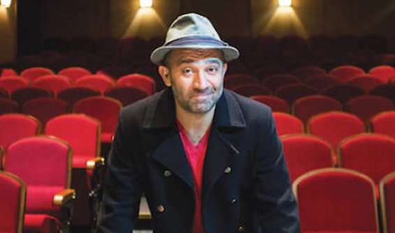 Tiyatrocu Şevket Çoruh, hükümete yakın Sabah gazetesinde Mevlüt Tezel'in "Salgından önce özel tiyatrolar altın çağını yaşıyordu, kenara hiç mi para koymadınız” ifadesine "Hiç mi kenara para koymadınız ülke altın çağını yaşarken halka İBAN gönderiyorsunuz" karşılığını verdi