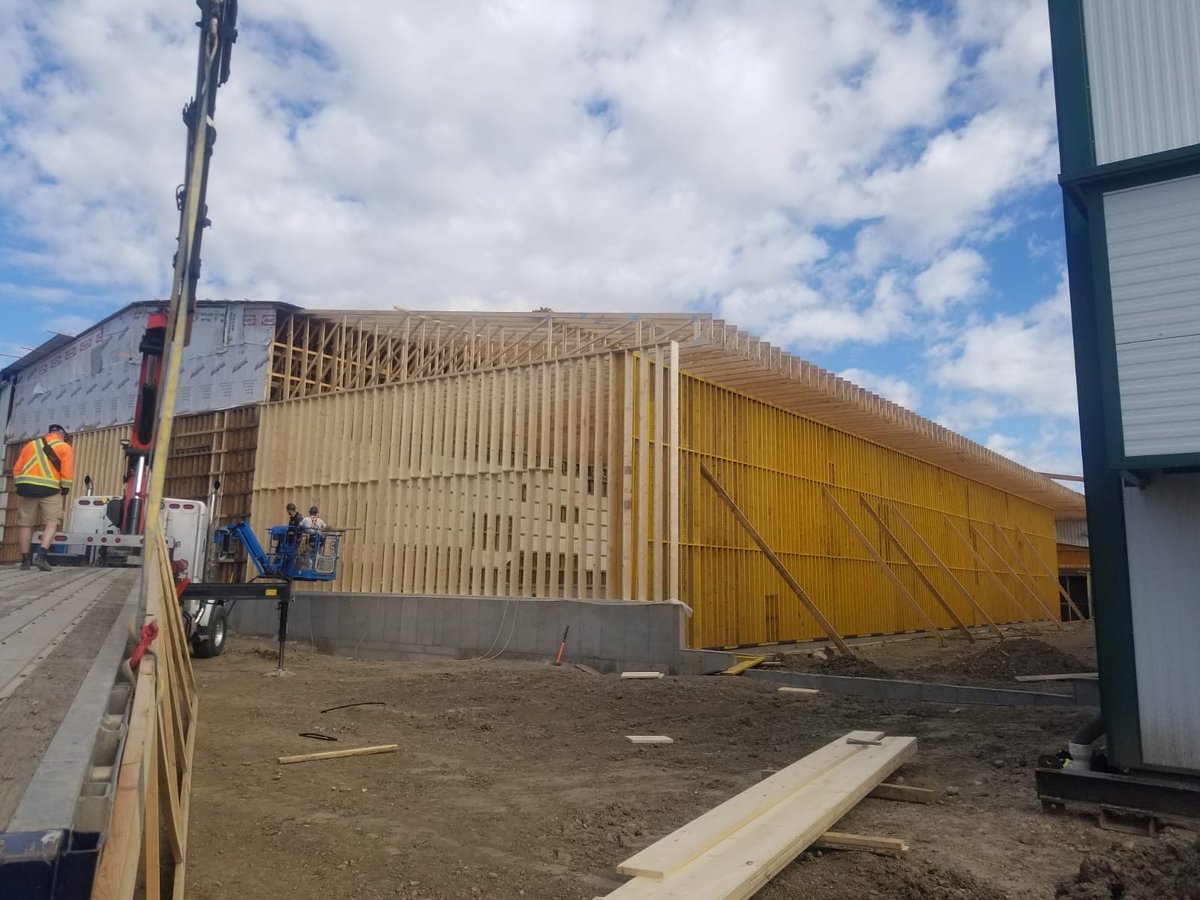 WestcoLtd's tweet photo. Final wall went up this week. Starting to close it in next week! #designbuildbetter #construction #ibuildalberta #buildit #lastone https://t.co/KJtwOevxD1
