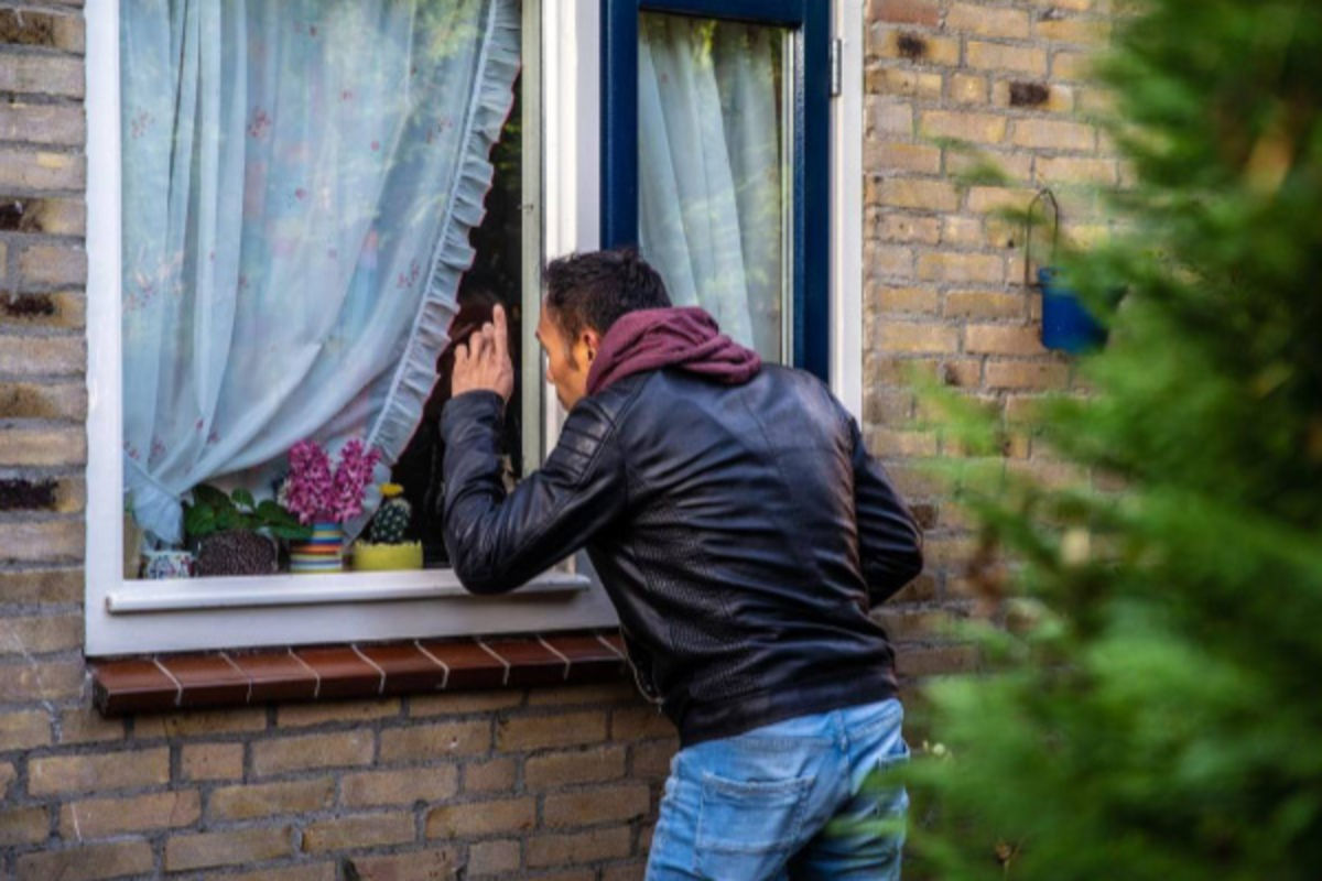 HetCCV's tweet photo. Erg leuk om te zien: de wijk-GGD’er valt op bij opleidingen. Studenten van Hanze Connect verdiepten zich voor hun afstudeeronderzoek in de wijk-GGD’er. Lees hun artikel hierover:
https://t.co/ZnVuWZaVSr https://t.co/si8sXMpGs7