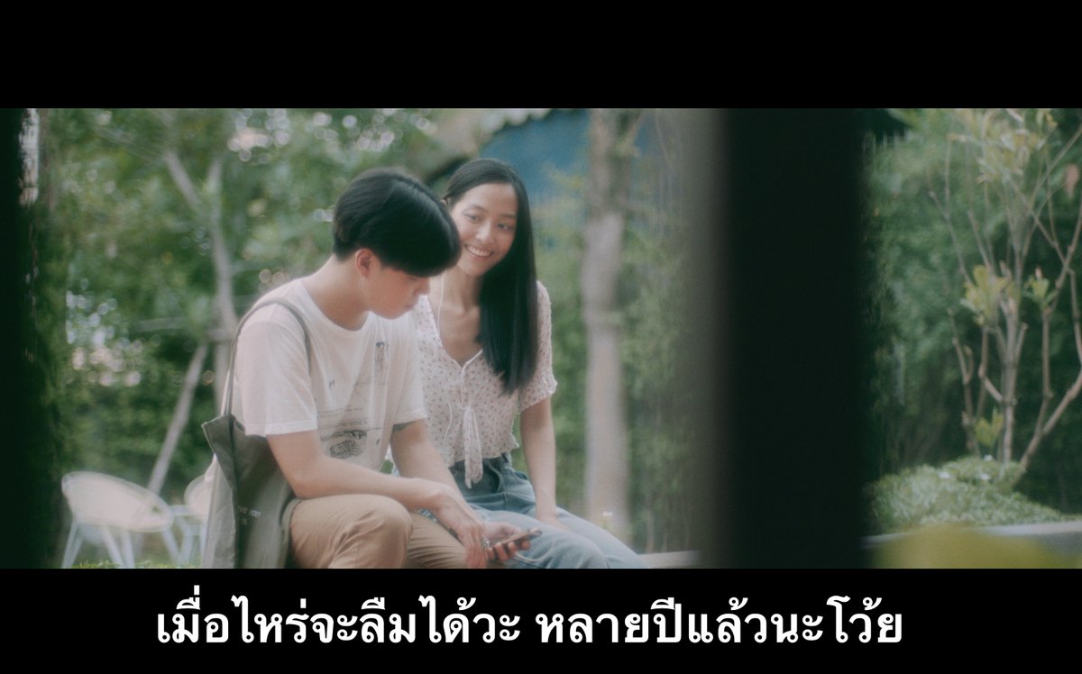 ZappQuote's tweet image. เคยสงสัยกันไหมว่า.. คนบางคนเข้ามาในชีวิตเราทำไม ?

ทำไมต้องคิดถึง ? เมื่อไหร่จะลืมได้สักที ?

ไม่ใช่เราคนเดียวที่หนัก แต่ละคนเจออะไรกันมาบ้าง #LOMOSONIC เอาลงใน MV #ยังไม่ถึงเวลา ให้ดู ใจไม่แข็งพออย่ากด &amp;gt;&amp;gt; bit.ly/2Akm8AT

#ยังไม่พร้อมที่จะแข็งแรง #SWEETBROS #genierecords