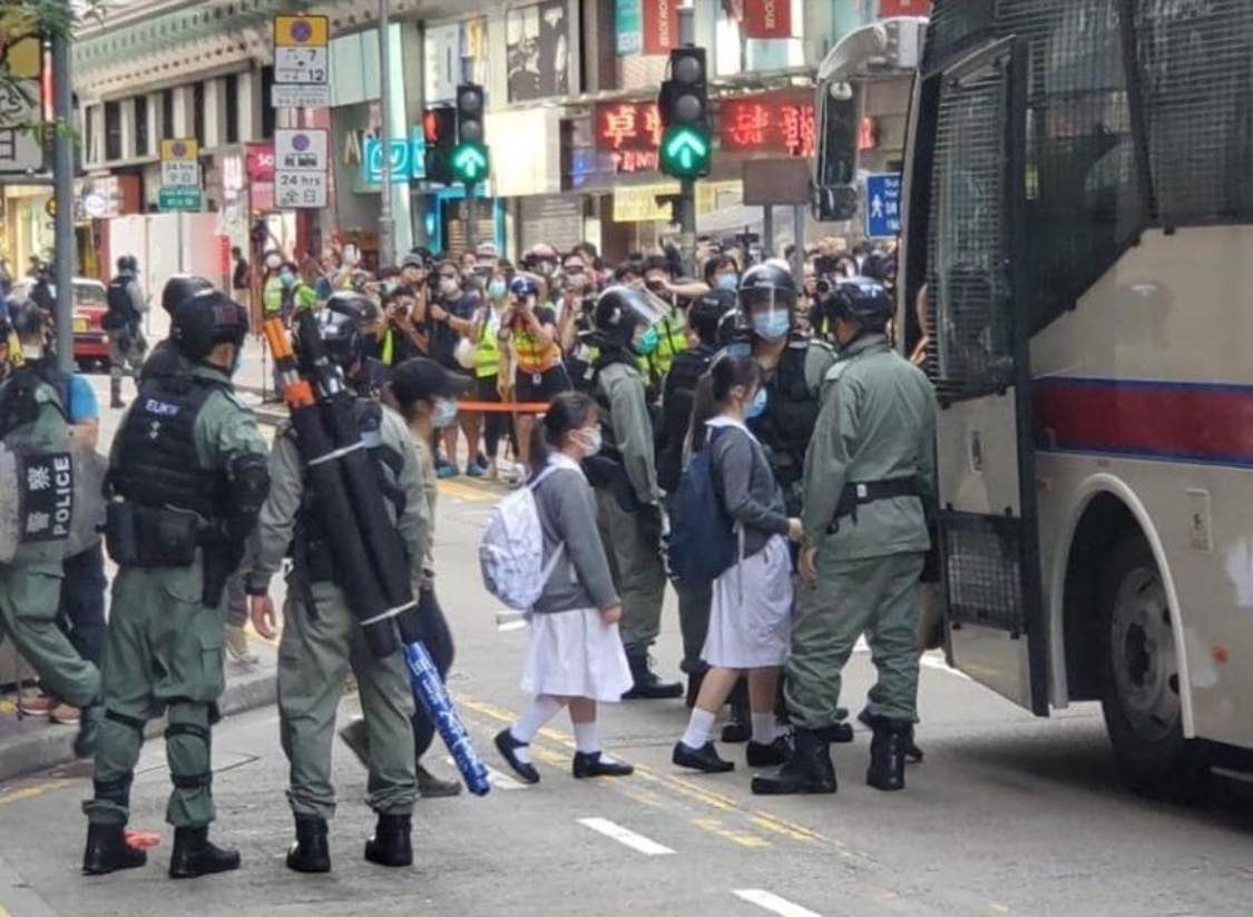 With the power all of you guys can bring for #BlackLivesMatter , can you at least do something for #prayforhongkong ? Media is not covering much but I’ll show you 😞