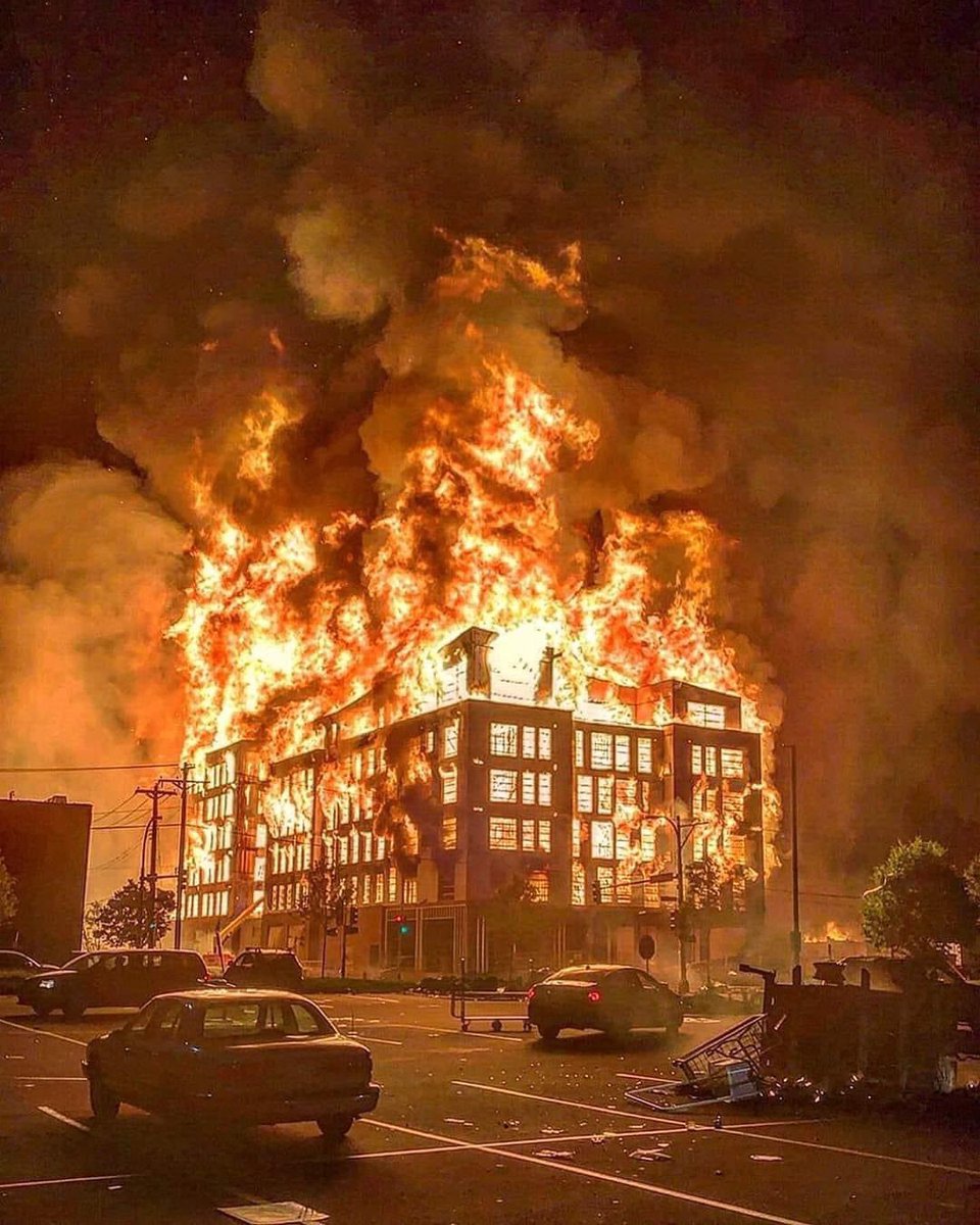 Minneapolis burning has produced some of the HARDEST pictures I’ve ever seen.