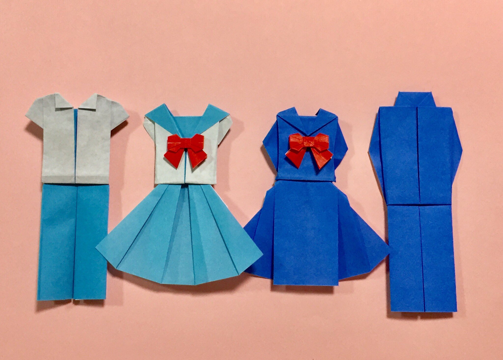 かみchu セーラー服 Amp 学ランの 夏服 Amp 冬服を並べてみました 衣装は正方形１枚 自分で考えて創作しています リボンは正方形１枚 切り込み有り 既存のをアレンジしています 折り紙 セーラー服 学ラン T Co Sobkcd4zdd Twitter