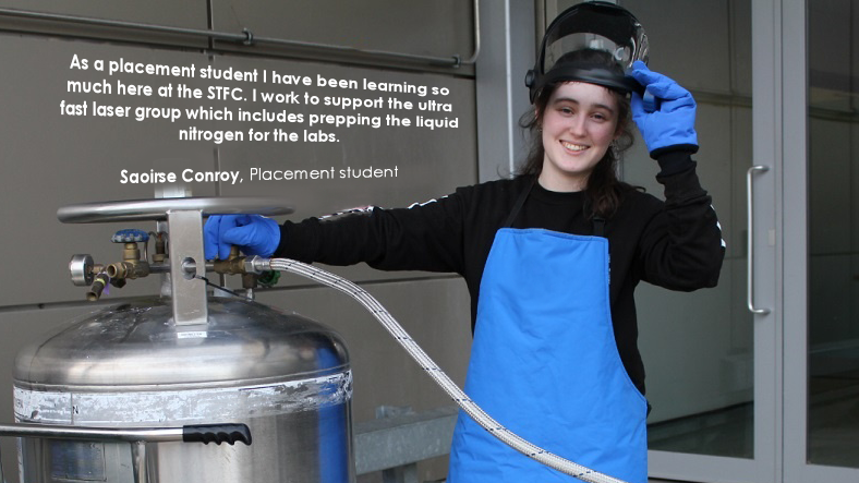 CLF_STFC's tweet photo. This week, we are highlighting Saoirse Conroy as one of our #HumansOfScience. Saoirse is one of our Placement students here at the CLF. Her work has been integral to ensuring the teams using liquid nitrogen always have a sufficient suppy #HumansOfCLF https://t.co/g9j0gtNkfK