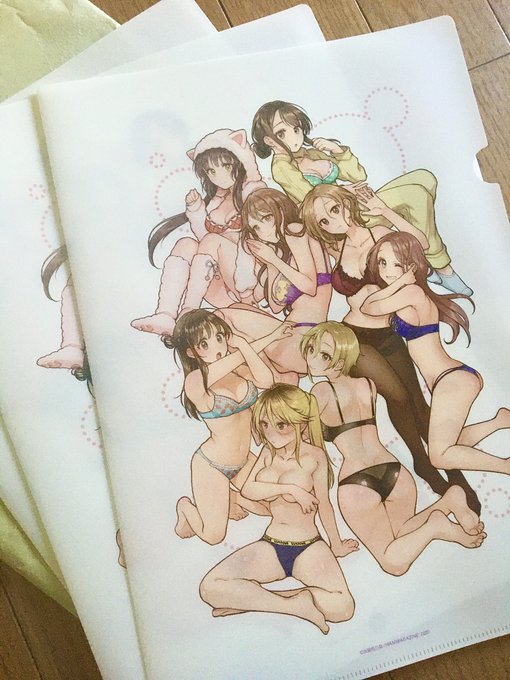 ワニマガジン社サイン会用(サイン会は中止となりましたが)の特典ファイルを頂きました!質感がスベスベなので、素肌を触っているみたいで…なんだか…なんだか…フフ…
https://t.co/wnq9Xag4nt 