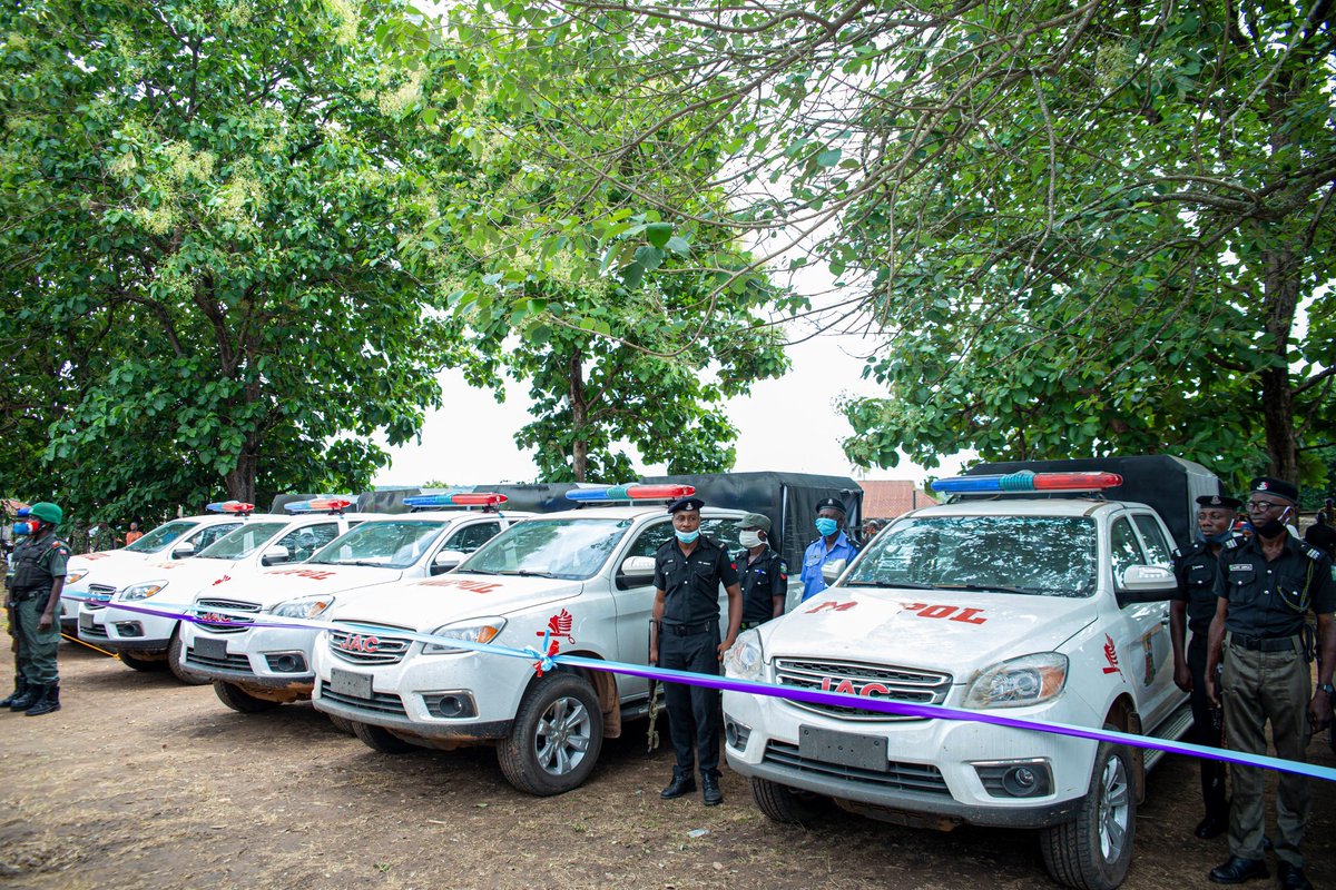 Seyi Makinde launched 615(a toll free emergency number).Commissioned operation squadron to curb the insecurities in Oke Ogun axis of the State.To make the work much more easier for the Security officers, Makinde purchased well equipped cars and trucks for their use only.