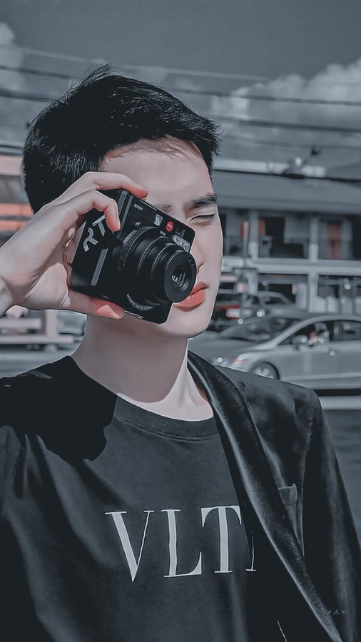 Gerall_123's tweet photo. Hi kenalin gua gerall gua newbie ni
Jadi kenalan aja kita
Like, retweet for mutualan
Dm for fambest
thanks ya
#roleplayerindonesia #roleplayer 
#roleplayerkpop #RoleplayIndonesia 
#rpkpop #rpindonesia #MutualanAjaDuluSiapaTauJodoh #Mutualankuy #mutualan #Kyungsoo https://t.co/JeGUWSZD35