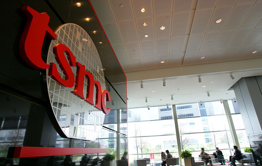 TSMC Announces 7nm Automotive Design Enablement Platform  #TSMC

cdrinfo.com/d7/content/tsm…