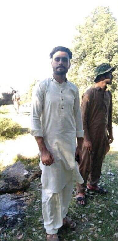 Mahaban704's tweet photo. #Yasir #Iqbal at Tarinan Mahaban barchar https://t.co/b8M3ZjlEcn
