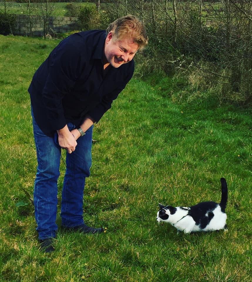 pubrooms's tweet image. #pubrooms supporting great British Pubs :) RT @waxbrothers1: I know I have a problem, when the pub delivers 🍻 pints 🍺 to my house. #peterfa #pubs