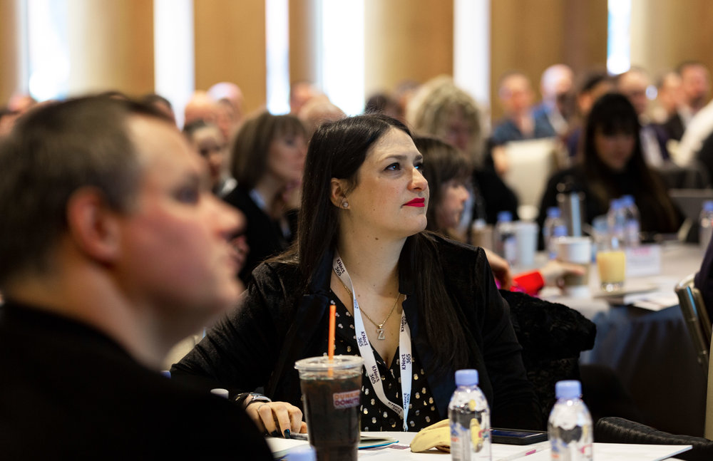 I boken Point of purpose får du vite hvordan du som leder kan bygge en bro mellom selskapets verdier og mål til dine ansattes egne verdier og personlige ambisjoner. Bestill boken i dag hos nettbokhandelen eller på Amazon. #employerbranding  bit.ly/2NjBquD