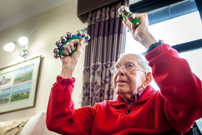 LiveMusicNowUK's tweet photo. We are so grateful to @HaberdashersCo for helping us bring music to thousands of older people and disabled children whilst in social isolation. It’s helping them re-connect with the world, and experience joy again! #LMNatHome https://t.co/KnA8uCmy4a