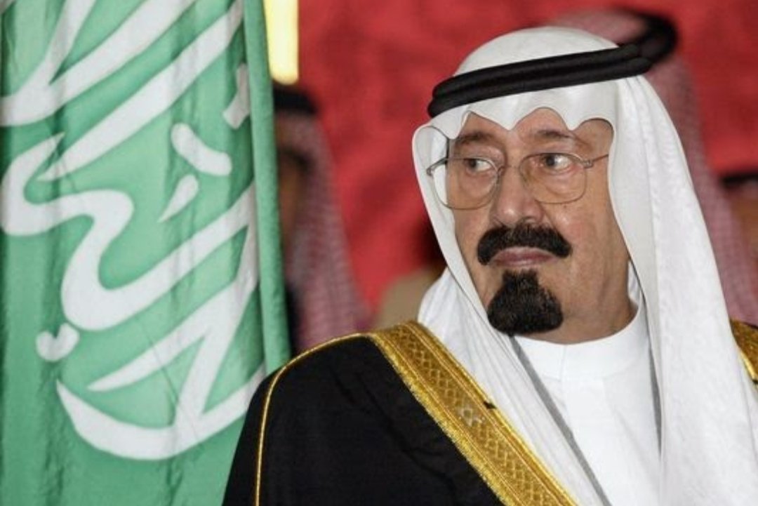 _Printemps/Été 2015 Après l'échec à obtenir le Stade + la Mort du Roi d'Arabie de l'époque (Paix à son Âme) qui était aussi son oncle, sont rétrospectivement les raisons qui ont fait avorter le deal pour moi #VenteOM