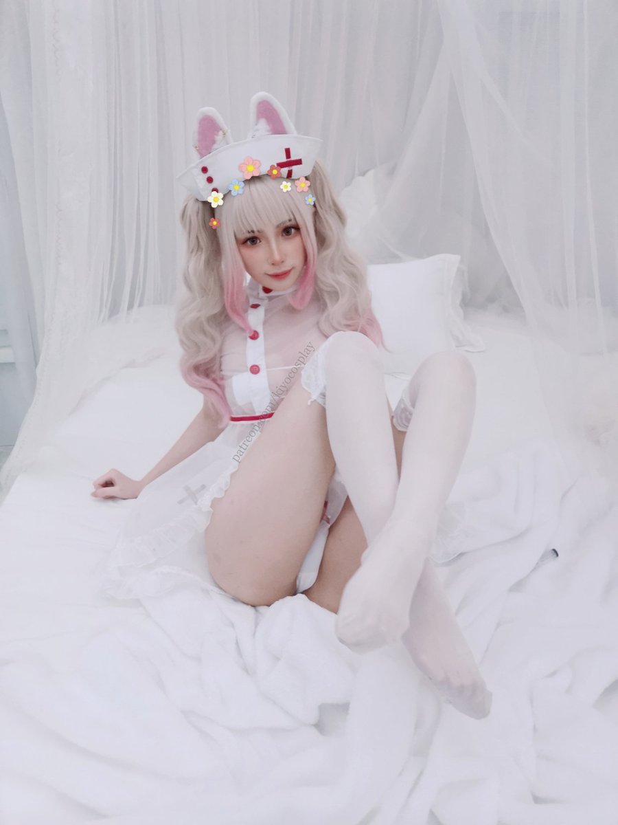 DanieIRedcliffe's tweet photo. Front? Or Back? ✨

Let Nurse Kiyo take care of you! 🐰❤️
This set drops in 3 days, pledge now for many more goodies this month 😘
https://t.co/pk5oE2q89K https://t.co/0rR9Tr2dWo