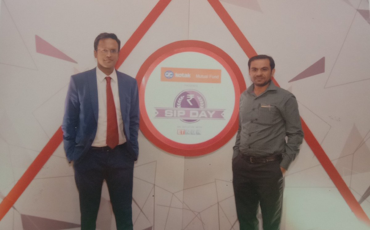 NationB4Self's tweet photo. Oh God, Bring those days back to Mumbai. What an eventful days were those? One such eventful memory with Market genius @nikunjdalmia in 2017 during @KotakMF event. #SIPDAY https://t.co/yzBhGMfR7e