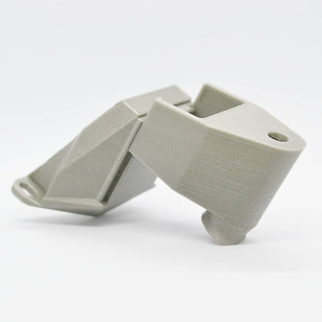 de3dprintman's tweet photo. The first parts for the #OpenFlexureMicroscope project are finished and look very good. The parts are printed without any support on the Original #Prusai3MK3S by @Prusa3D in the stunning @prusament PLA Mystic Brown and Pearl Mouse in 0.2mm layers. https://t.co/Xhtz55DVQr #3dp https://t.co/Dx1RvXAfen