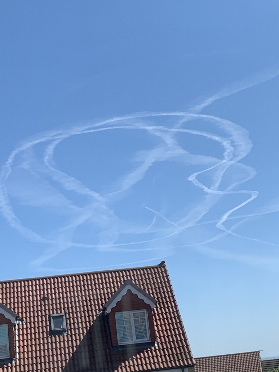 sinatsakis's tweet image. Should have gone to spec savers or be breathalysed