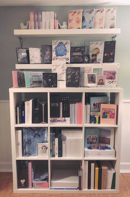 onnershop's tweet photo. ✨Shop Opening Giveaway✨

Since our shop just opened, we’ll do a GA!  

Prize: BTS Album of your choice! 💜

Rules:
- Must RT and LIKE
- Must be following @onnershop 
- Tag your moots
- Comment your favorite BTS Group/Bias photo

End: June 15

PH Only | Please help RT 🙌🏼 https://t.co/LzOnbHGp2p