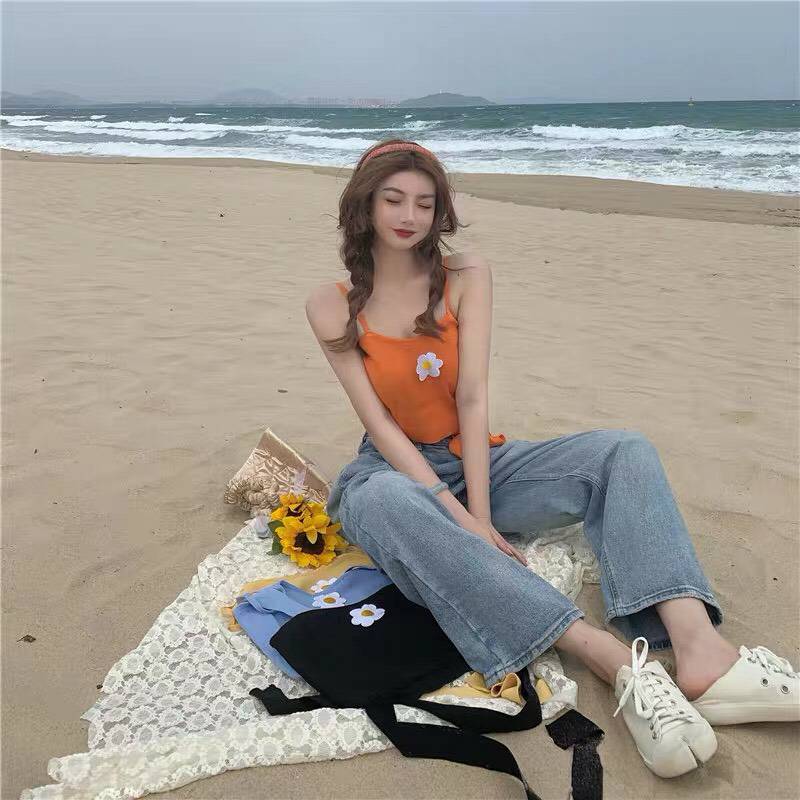 fouruclothes's tweet photo. ♡ พร้อมส่ง 150-. 🌿✨
เสื้อสายเดี่ยวไหมพรมปักดอกเดซี่ มีเชือกพันเอว ♡♡
🌼 ดำ ส้ม ฟ้า
🌼 ยาว16" อก28-42"
♡ 150-. ♡
#fouruclothes #เสื้อผ้าสไตล์เกาหลี #เสื้อผ้าแฟชั่นเกาหลี #เสื้อผ้าเกาหลี #เสื้อผ้าพร้อมส่ง #เสื้อผ้าแฟชั่น https://t.co/YGHfw7Xp1j