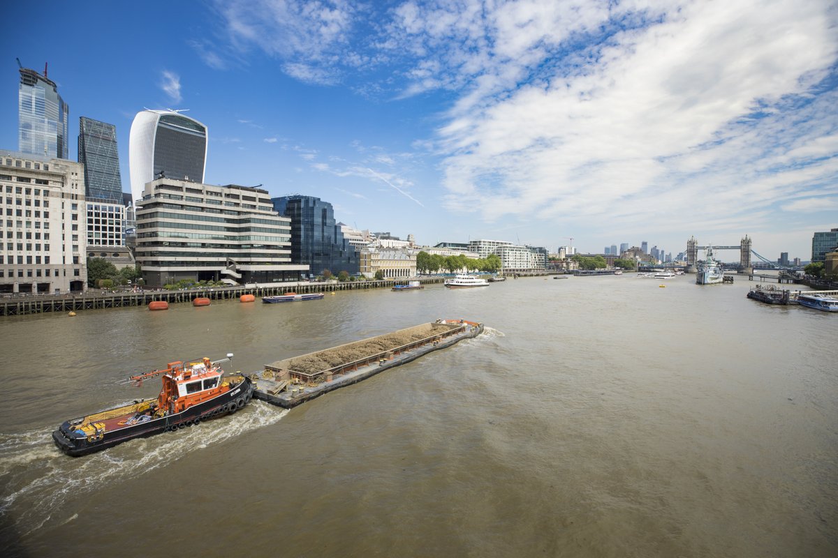 TidewayLondon's tweet photo. It's #LondonRiversWeek
If you're missing the mighty River Thames, we can still bring London's great waterway to you
#CleanerRiver ๐ ๐ฆญ๐๐https://t.co/pGGTwwfghr https://t.co/AQIJrplwM4