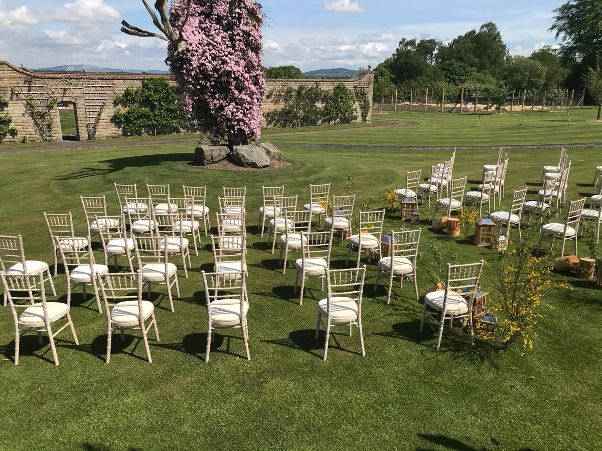 WalledGardenF's tweet photo. Your day, your space, you choose. This is one of our many ceremony areas and probably our fav. Only flowers mid May-mid June. The I do moment underneath the scented clematis with the birds tweeting in the background, nature doesn’t get much better https://t.co/bMwkbeSNM4